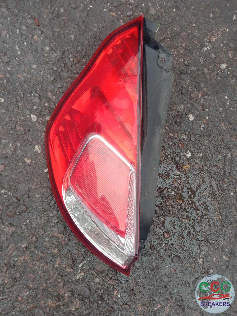 Ford Fiesta MK7 DXXG ZETEC EURO 5 63 REG 98.6bph Backlight / Rearlight Left Passenger Near Side 1.0 i 0998 cc Petrol SFJA 5 Speed Manual 5 Door Hatchback