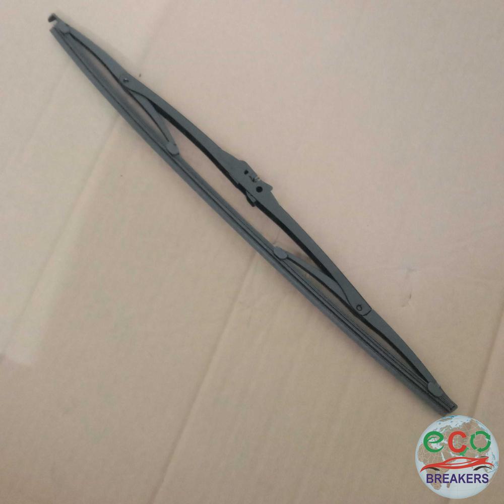 Toyota Hilux MK6 Pickup DLX LN165 EX DCB Wiper Blade RIGHT DRIVER OFF SIDE FRONT OSF 2.4 2446 cc Diesel 2LT 5 Speed Manual Pickup