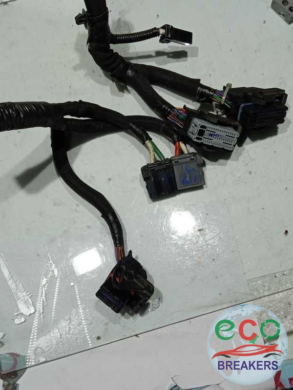 Nissan Qashqai MK1 J10U2 N-TEC DCI FL 61 REG 110bph Engine Control Unit ECU Connector 1.5 dt 1461 cc Diesel K9K430 K9K 430 6 Speed Manual 5 Door Hatchback