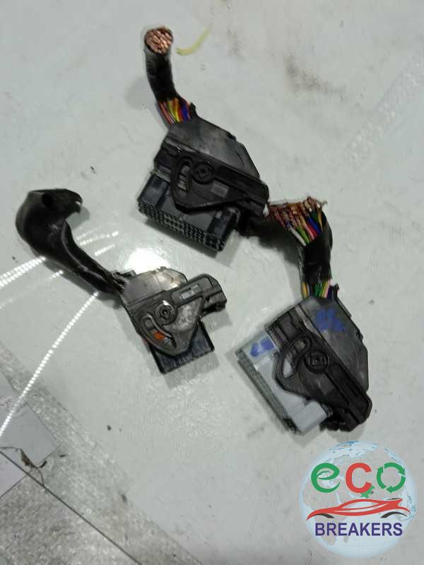 Nissan Note MK2 E12U DCI Acenta Premium 90bph 15 REG Engine Control Unit ECU Connector 1.5 1461 cc Diesel K9K608 5 Speed Manual 5 Door Estate