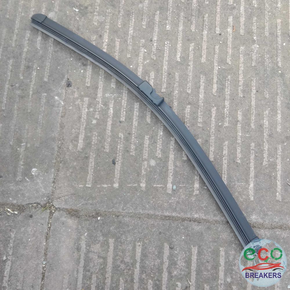 Citroen C5 SX HDI MK1 X4 DERHZB 52 Reg 110bph Wiper Blade LEFT PASSENGER NEAR SIDE FRONT NSF 2.0 1997 cc Diesel RHZ ( DW10ATED ) 5 Speed Manual 5 Door Estate