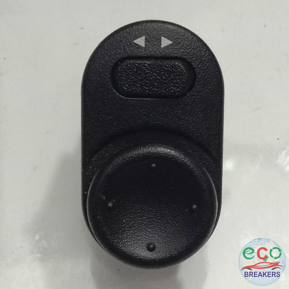 Suzuki Ignis MK2 DDiS MHX91 05 Reg RM413D Mirror Adjuster Switch 1.3 1248 cc Diesel Z13DT 5 Speed Manual 5 Door Hatchback