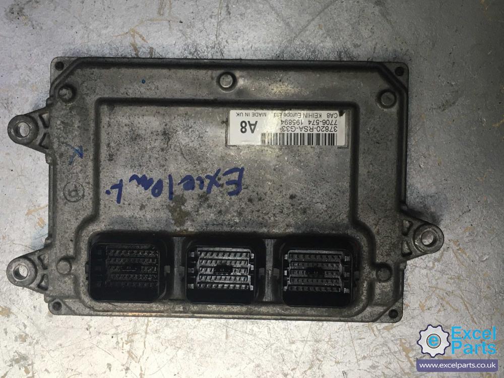 Honda Civic MK8 FN13 Engine Control Unit Ecu 1.8 i 1799 cc Petrol R18A2 6 Speed Manual 3 Door Hatchback